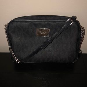 Michael Kors Black Jet Set Logo Crossbody